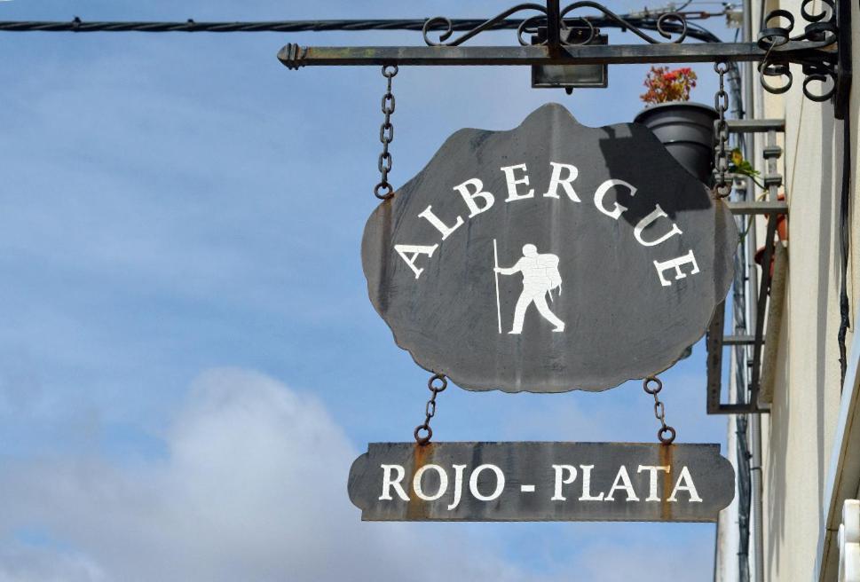 Albergue Rojo Plata Torremegia Exterior photo